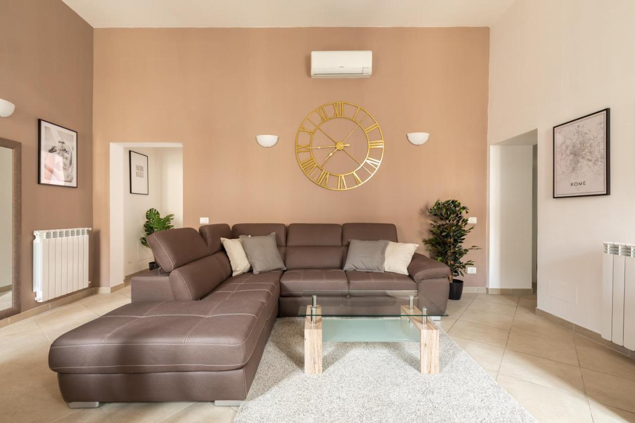 Residenza Piazza Di Spagna Рим Екстер'єр фото