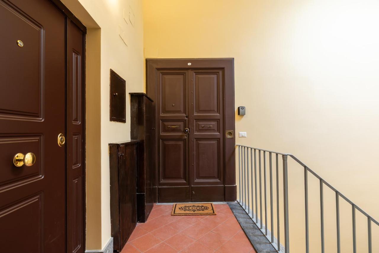Residenza Piazza Di Spagna Рим Екстер'єр фото